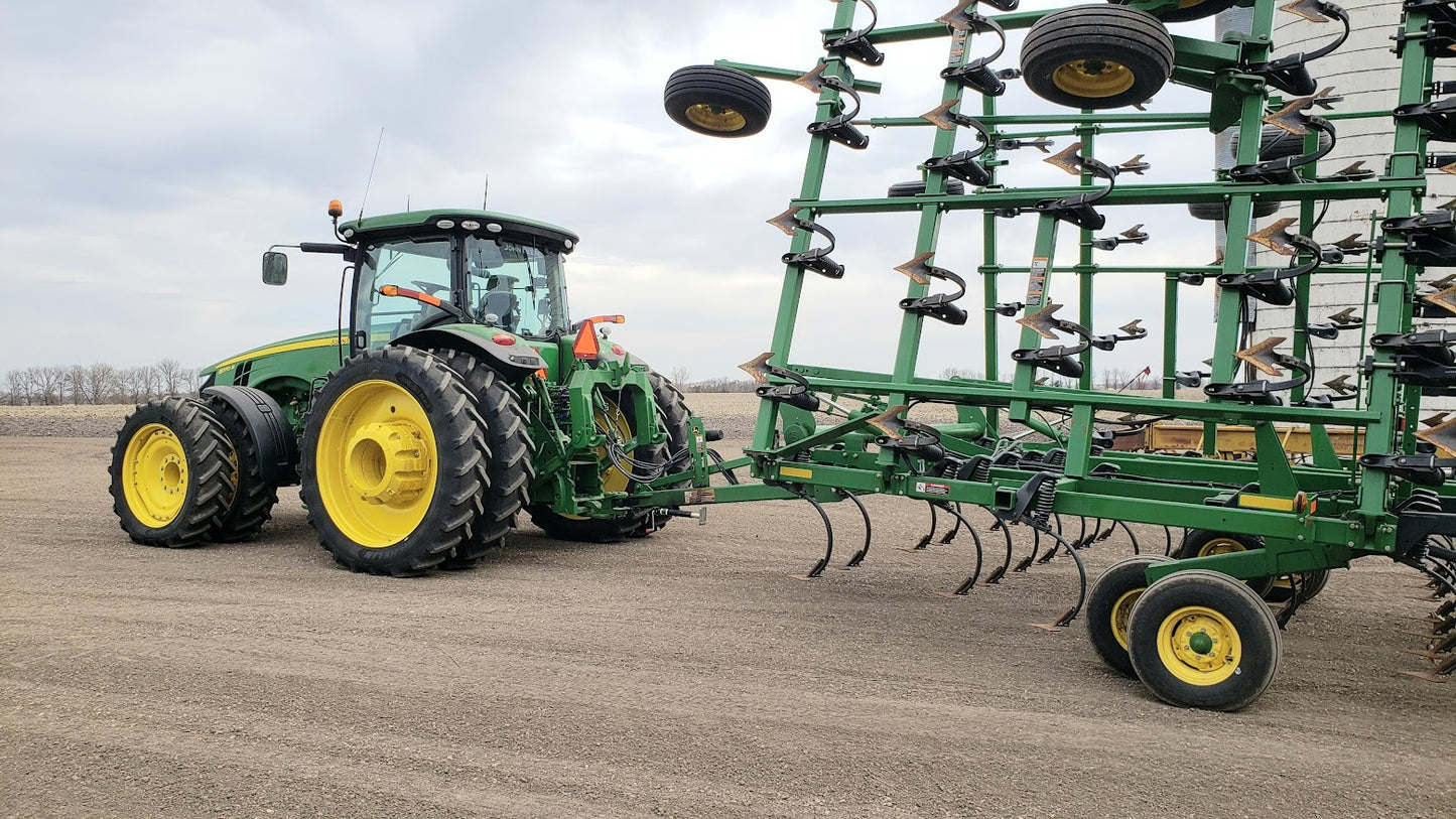 2009 John Deere 2210LL 38.5' Field Cultivator