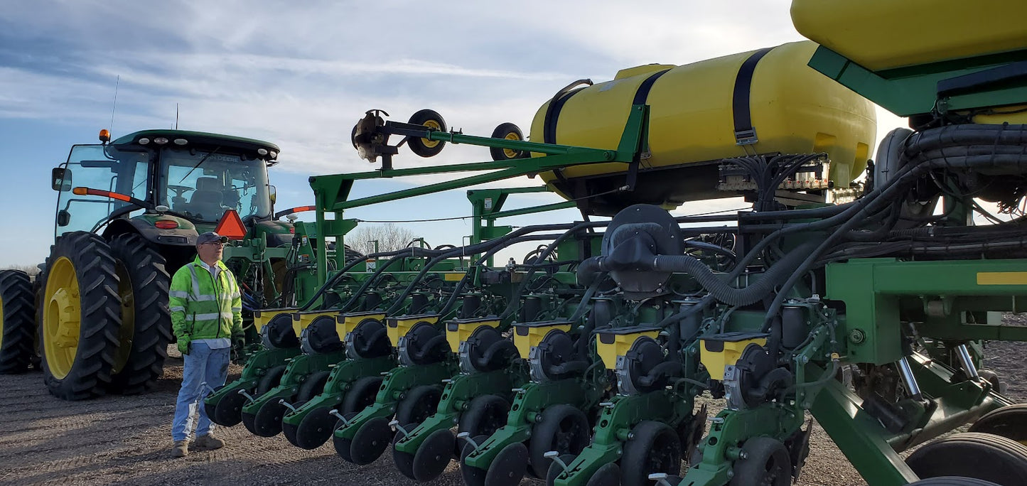 2015 John Deere DB44 ME5 CCS 24R22 Planter