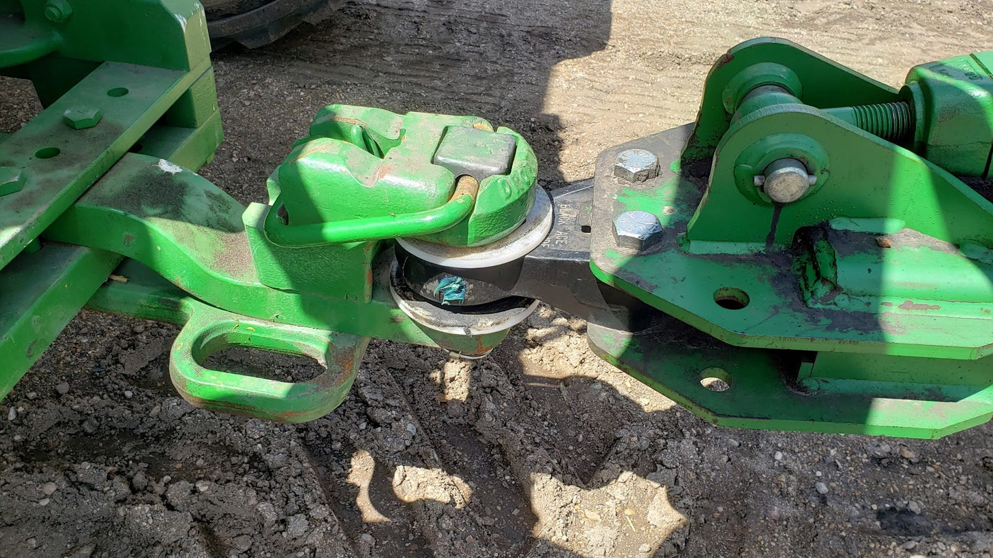 2009 John Deere 2210LL 38.5' Field Cultivator