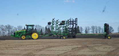 2009 John Deere 2210LL 38.5' Field Cultivator