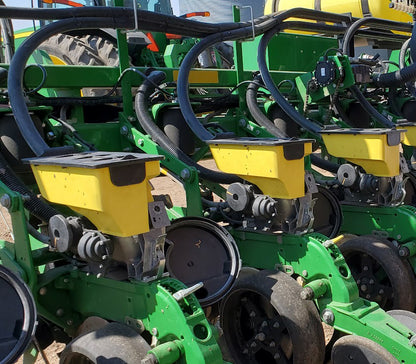 2015 John Deere DB44 ME5 CCS 24R22 Planter