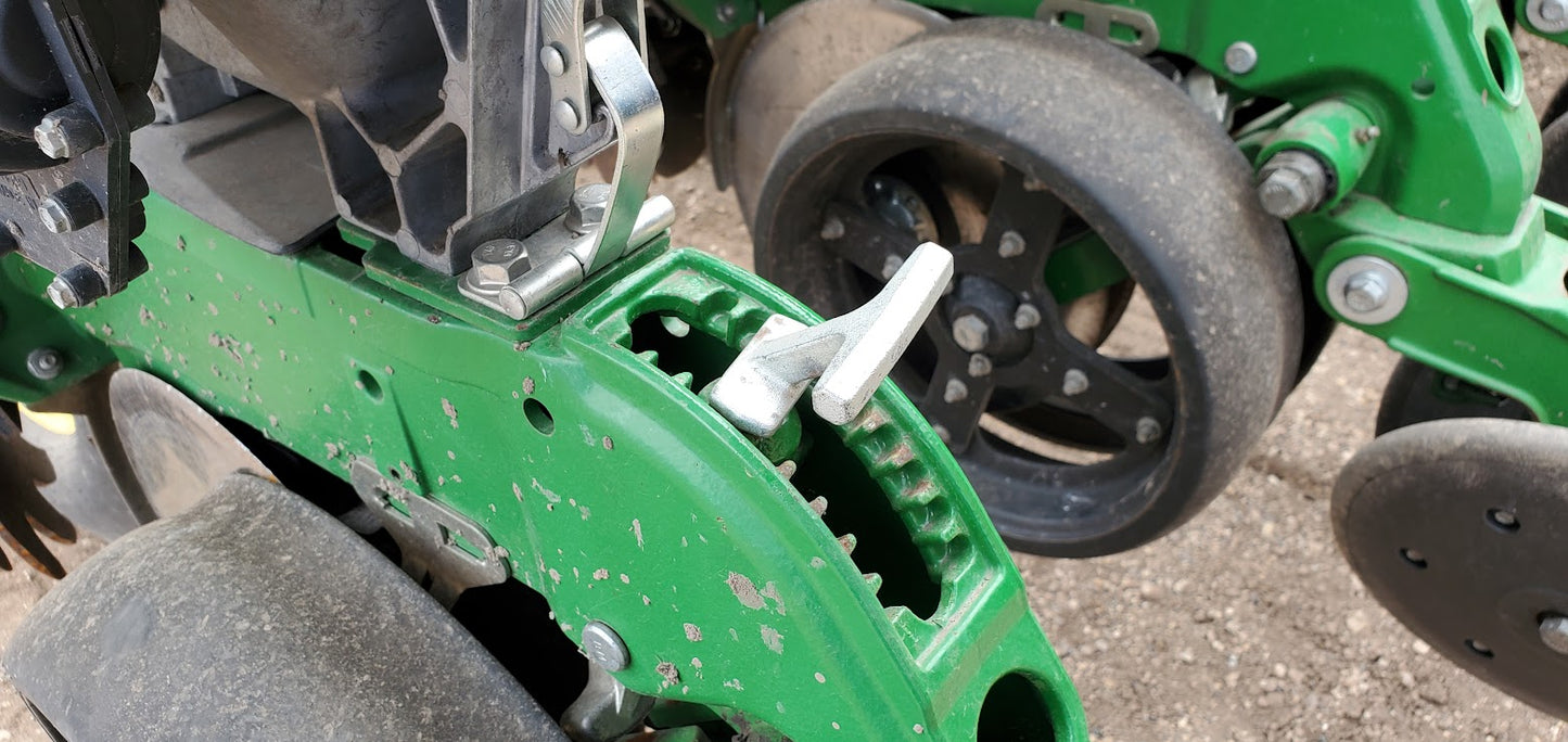 2015 John Deere DB44 ME5 CCS 24R22 Planter