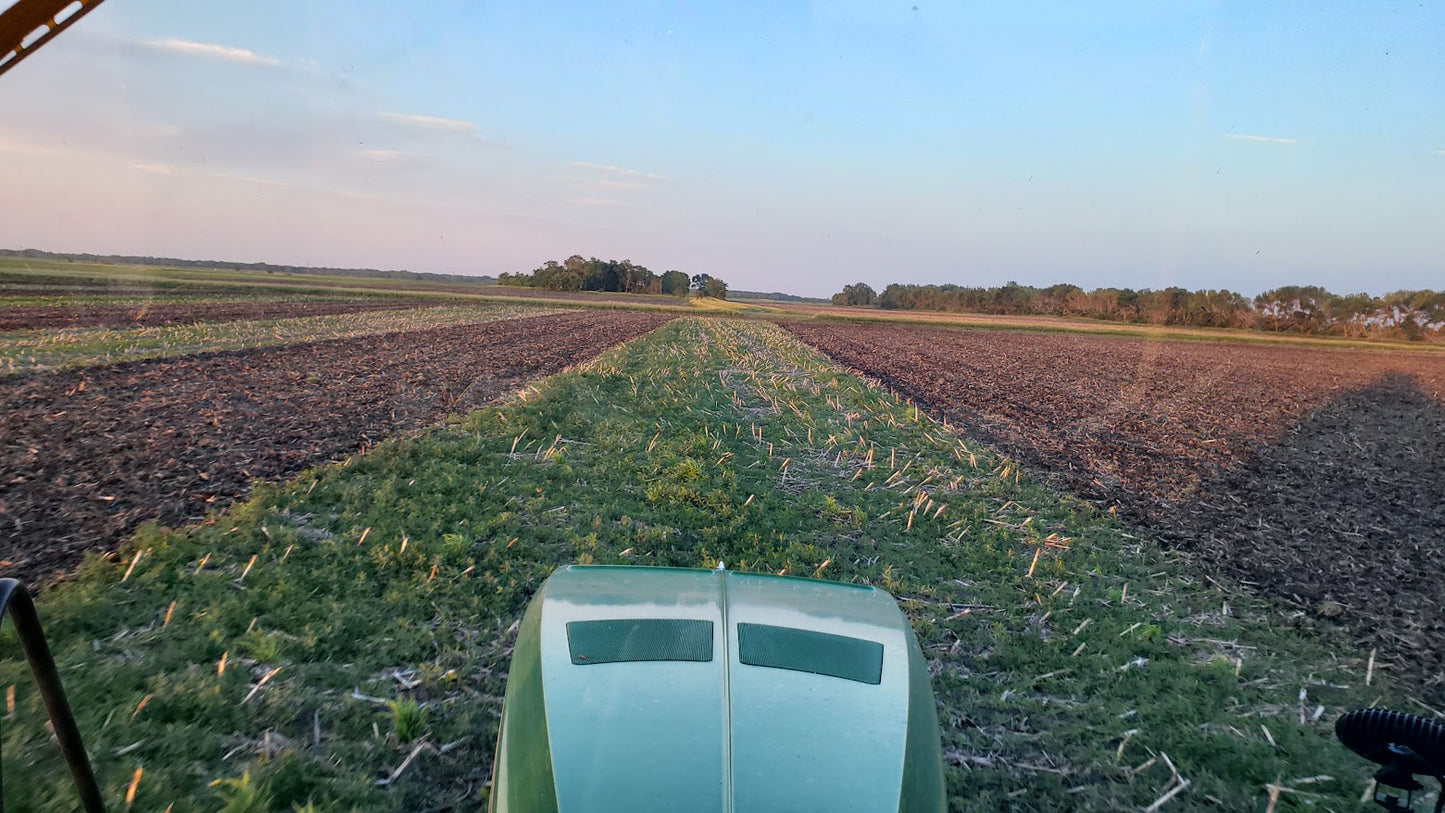 2009 John Deere 2210LL 38.5' Field Cultivator