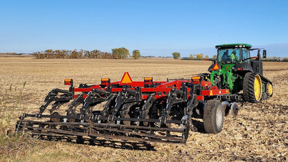 2015 Case-IH 875 14' Disk Ripper