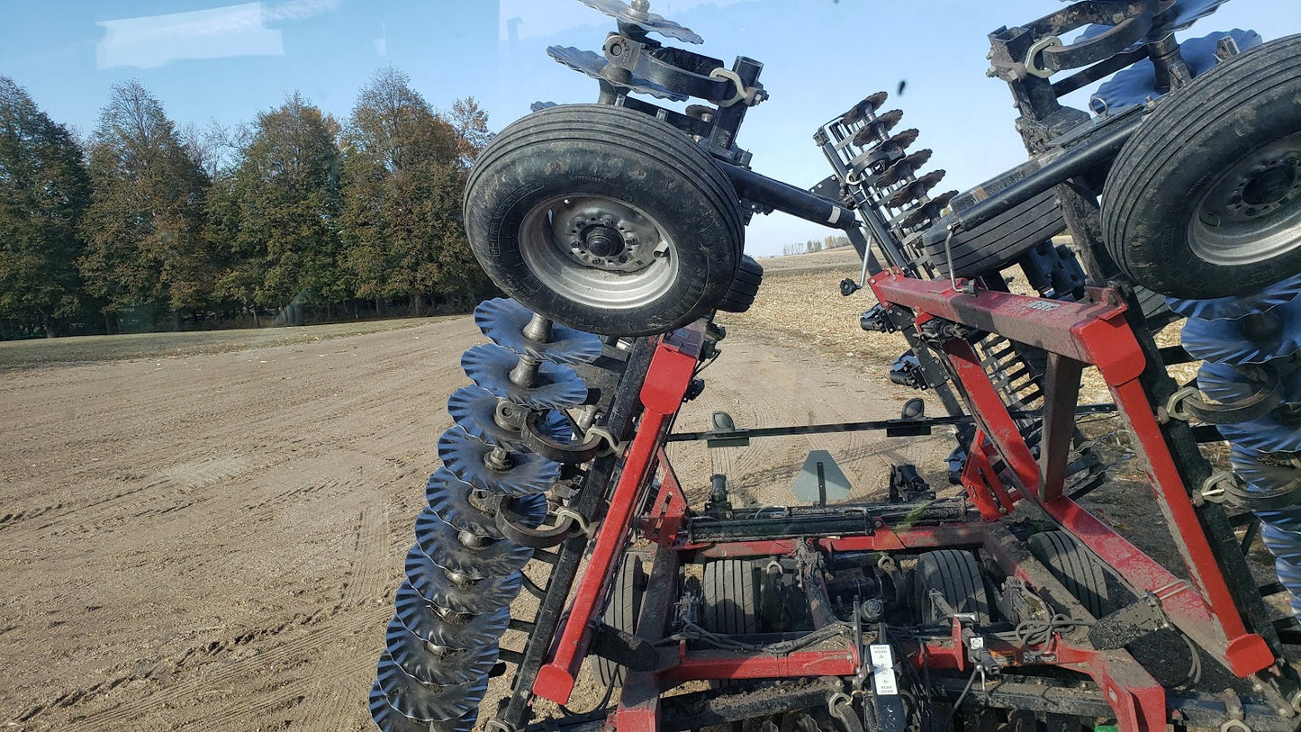 2012 Case-IH 31' True-Tandem 330 Turbo