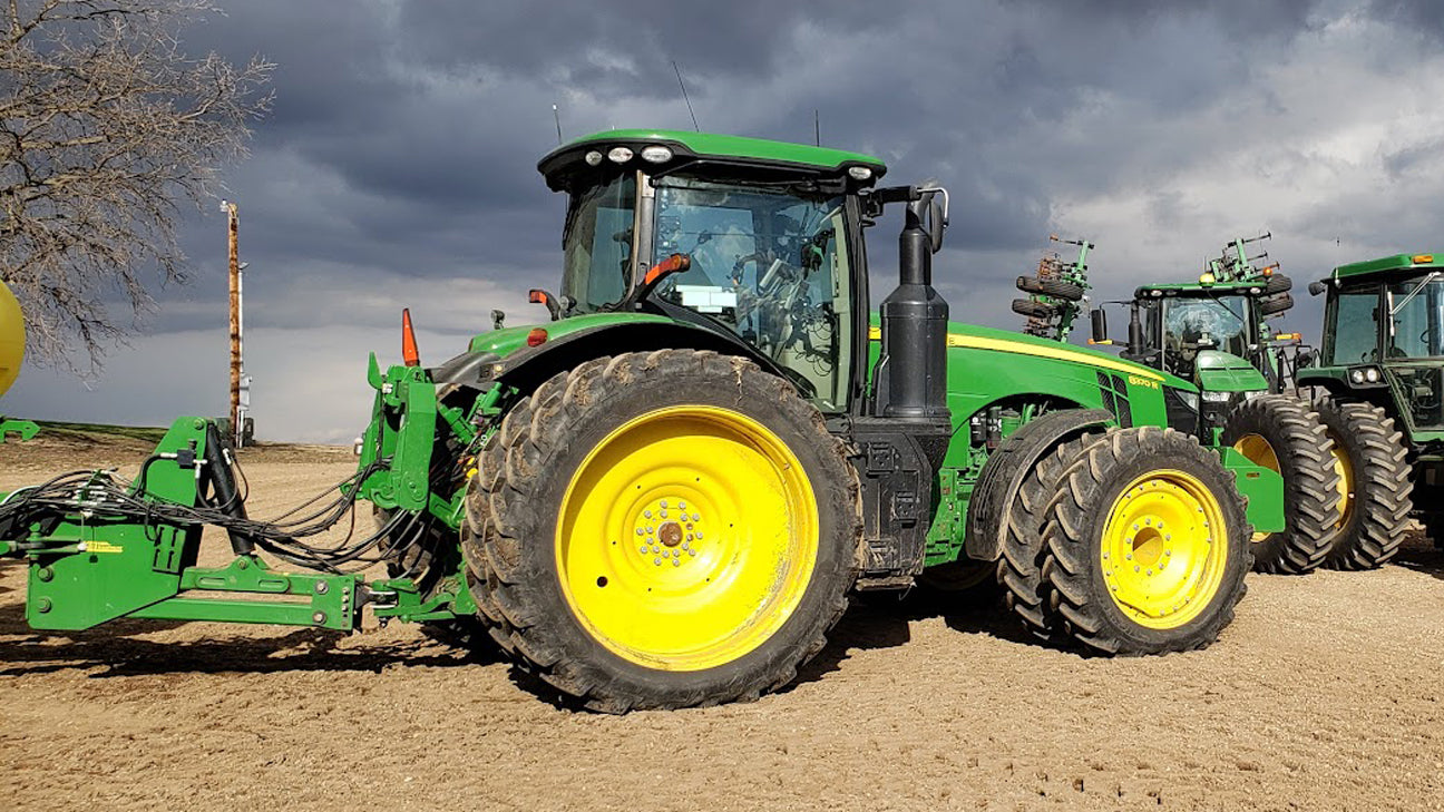 2017 John Deere 8370R
