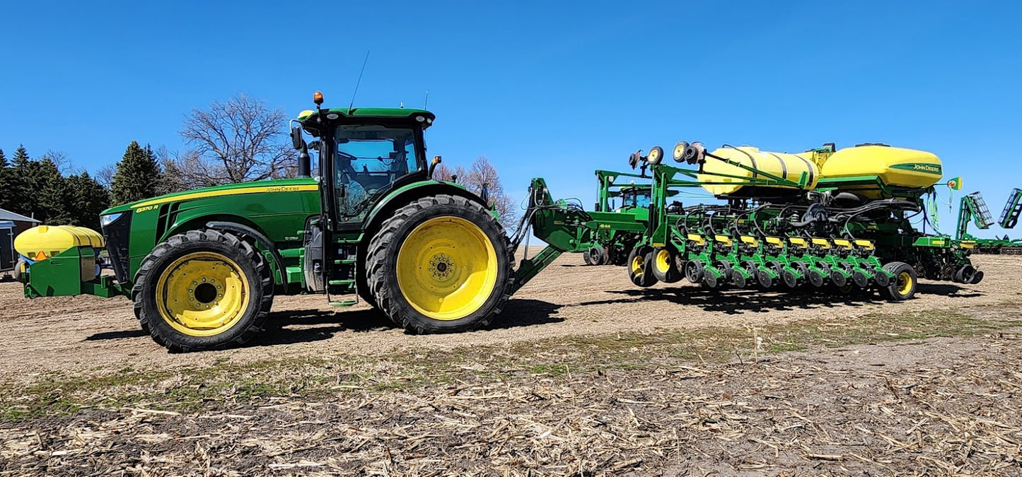 2015 John Deere DB44 ME5 CCS 24R22 Planter