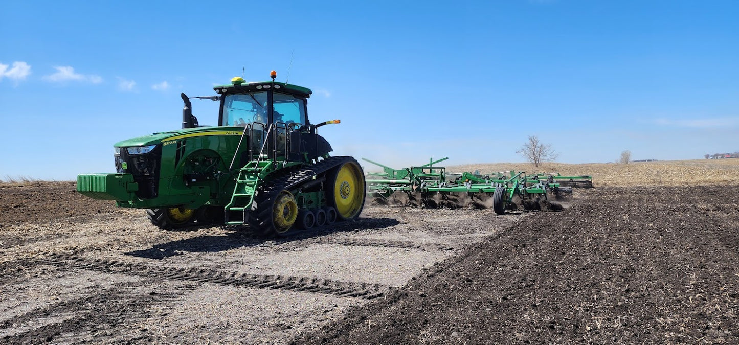 2009 John Deere 2210LL 38.5' Field Cultivator