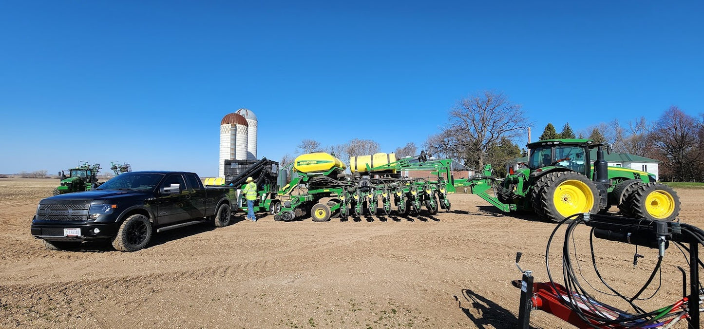 2021 HitchDoc Travis HSC2000 Seed Cart