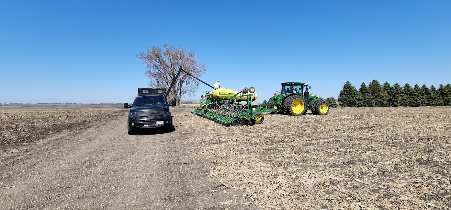 2021 HitchDoc Travis HSC2000 Seed Cart