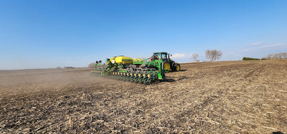 2015 John Deere DB44 ME5 CCS 24R22 Planter