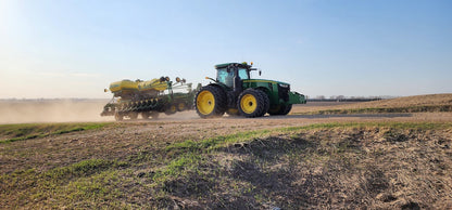 2017 John Deere 8370R