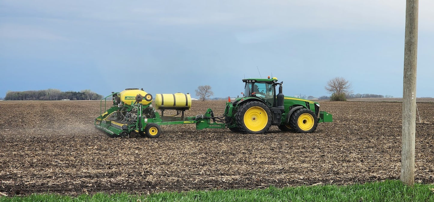 2015 John Deere DB44 ME5 CCS 24R22 Planter