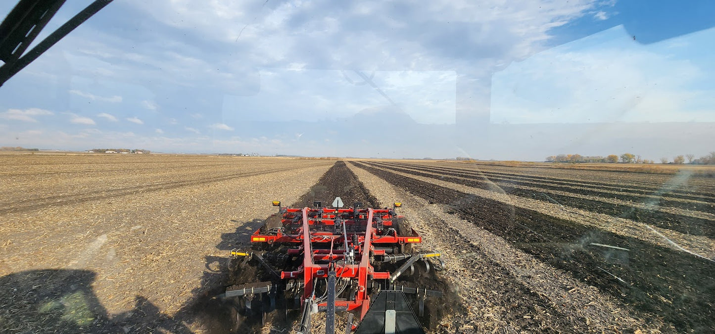 2015 Case-IH 875 14' Disk Ripper