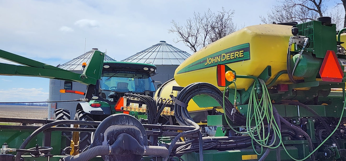 2015 John Deere DB44 ME5 CCS 24R22 Planter