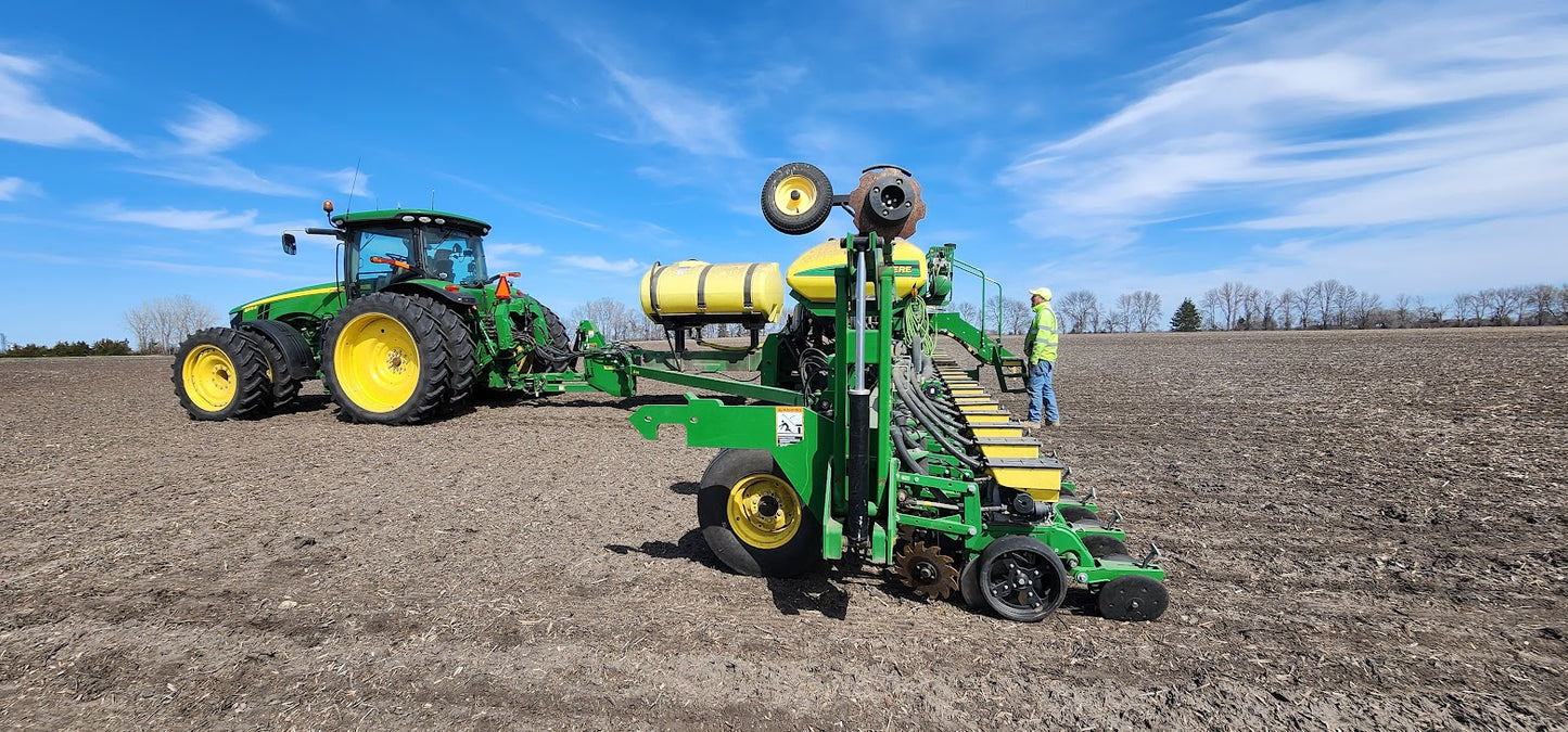2015 John Deere DB44 ME5 CCS 24R22 Planter