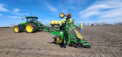 2015 John Deere DB44 ME5 CCS 24R22 Planter