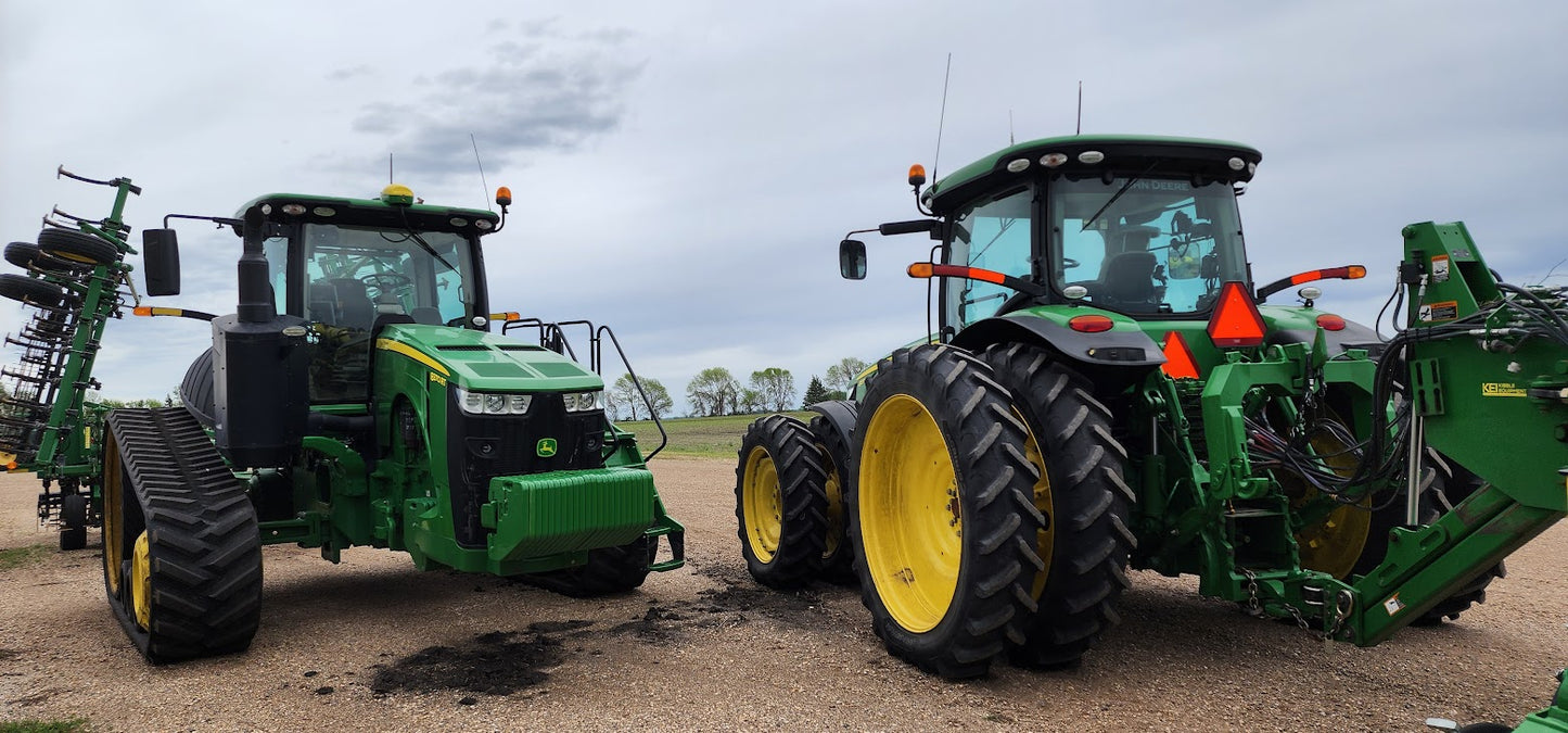 2017 John Deere 8370R