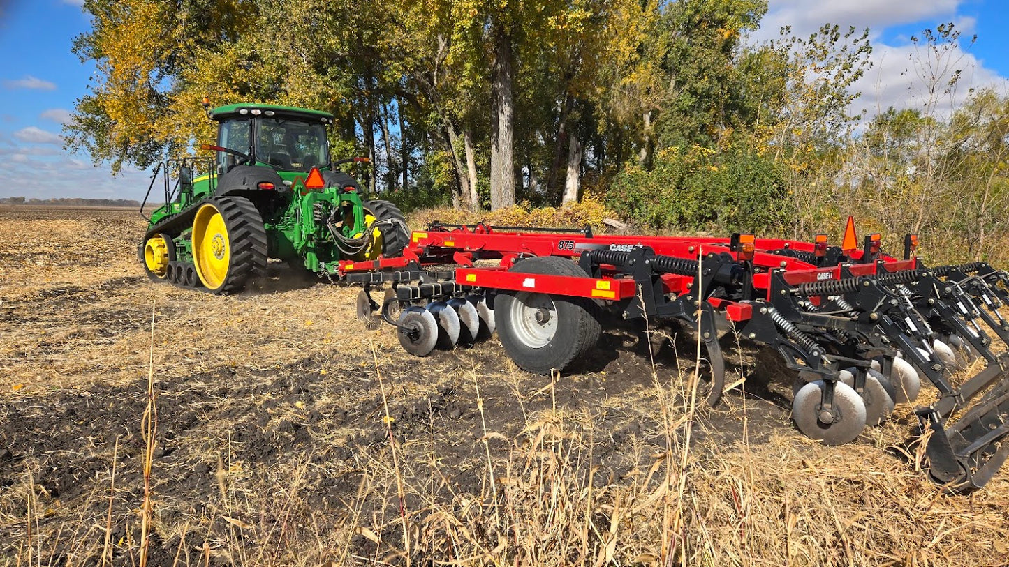 2015 Case-IH 875 14' Disk Ripper