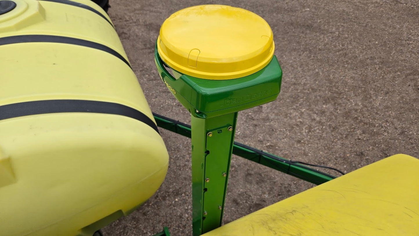 2015 John Deere DB44 ME5 CCS 24R22 Planter