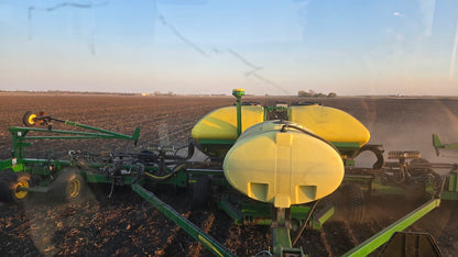 2015 John Deere DB44 ME5 CCS 24R22 Planter