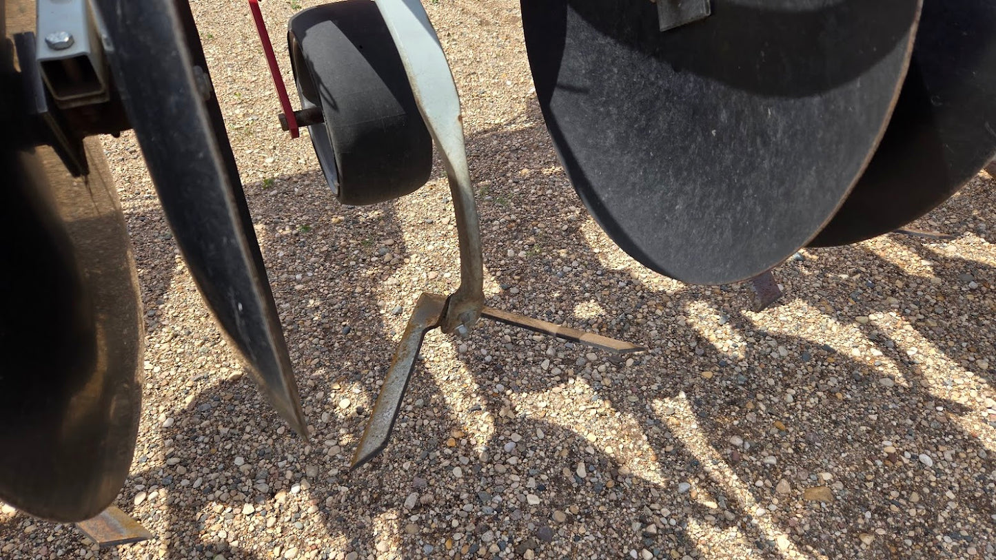 2012 Wil-Rich PT-7722 24R22 Rowcrop Cultivator