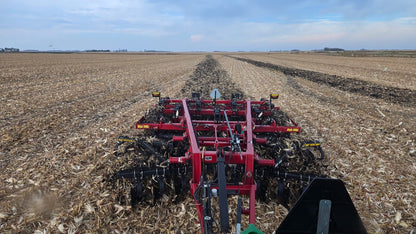2015 Case-IH 875 14' Disk Ripper