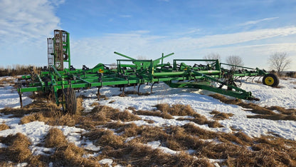 2009 John Deere 2210LL 38.5' Field Cultivator