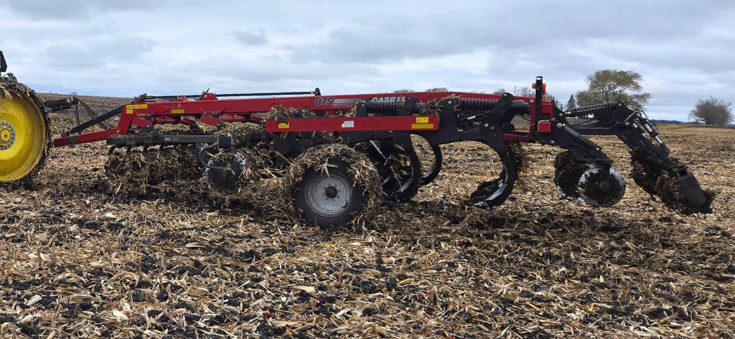 2015 Case-IH 875 14' Disk Ripper